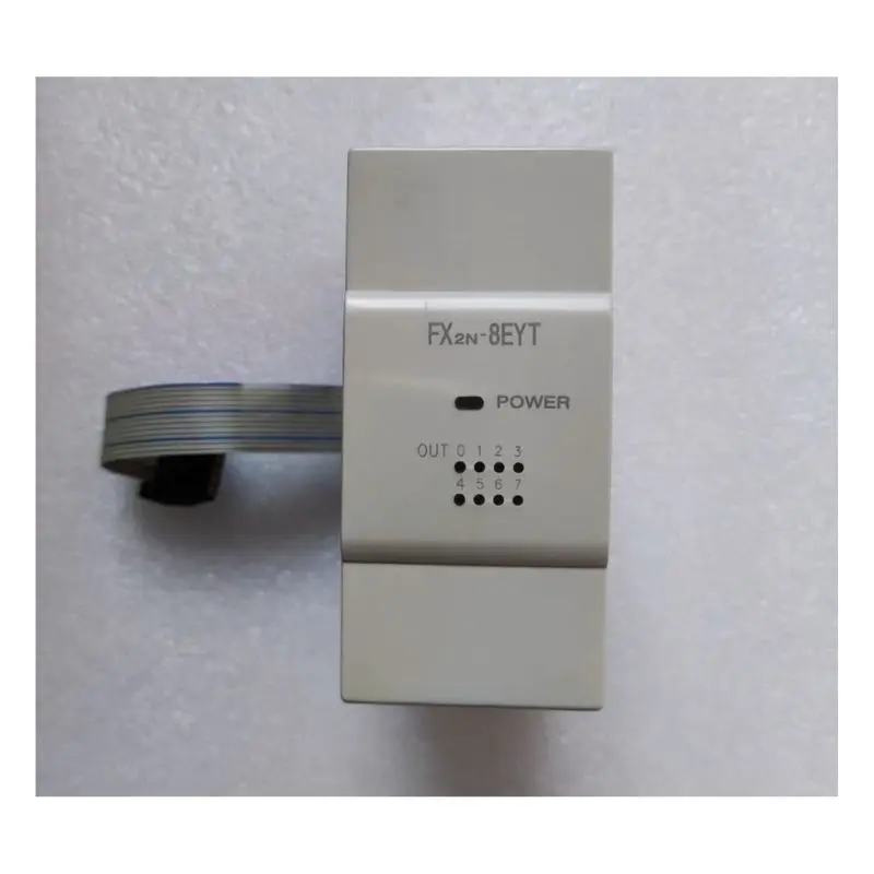 Фото FX2N-8EYT Новый оригинальный модуль ПЛК FX2N 8EYT №1