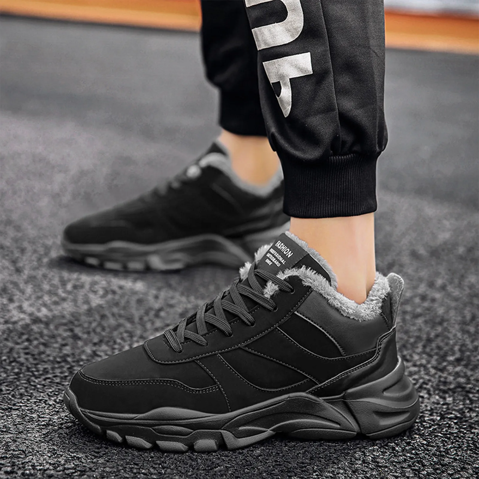 

New Trend Casual Sneakers Male Cushioning Outdoor Running Men Shoes Non-slip Sport Mans Shoes Large Size 39-46 Zapatillas Hombre