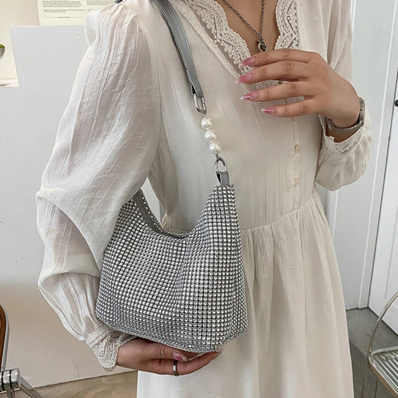 

Женская модная квадратная сумка-мессенджер, универсальная элегантная сумка через плечо с жемчужной цепочкой
