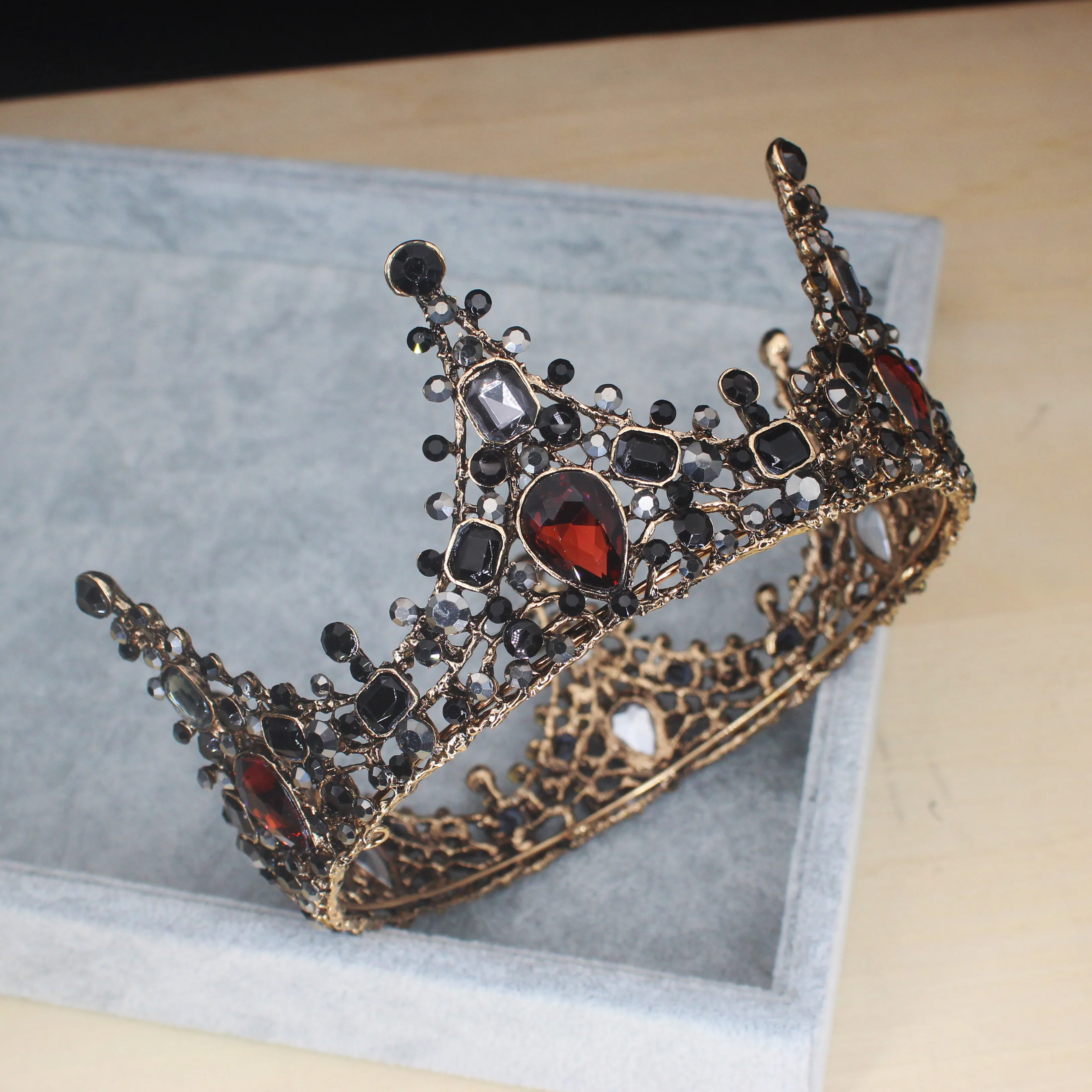 

Винтажная Тиара с кристаллами, корона, барокко, диадема, королева, король, корона, роскошные украшения на голову, аксессуары для женщин/мужчи...