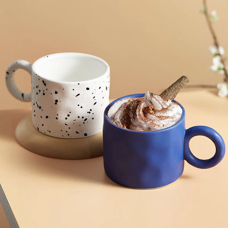 

Klein Blue Ceramic Coffee Mug Creative Nordic Handmade Cup Ring Handle Ceramic Mugs for Coffee Porcelain Mug Beer Cups Drinkware