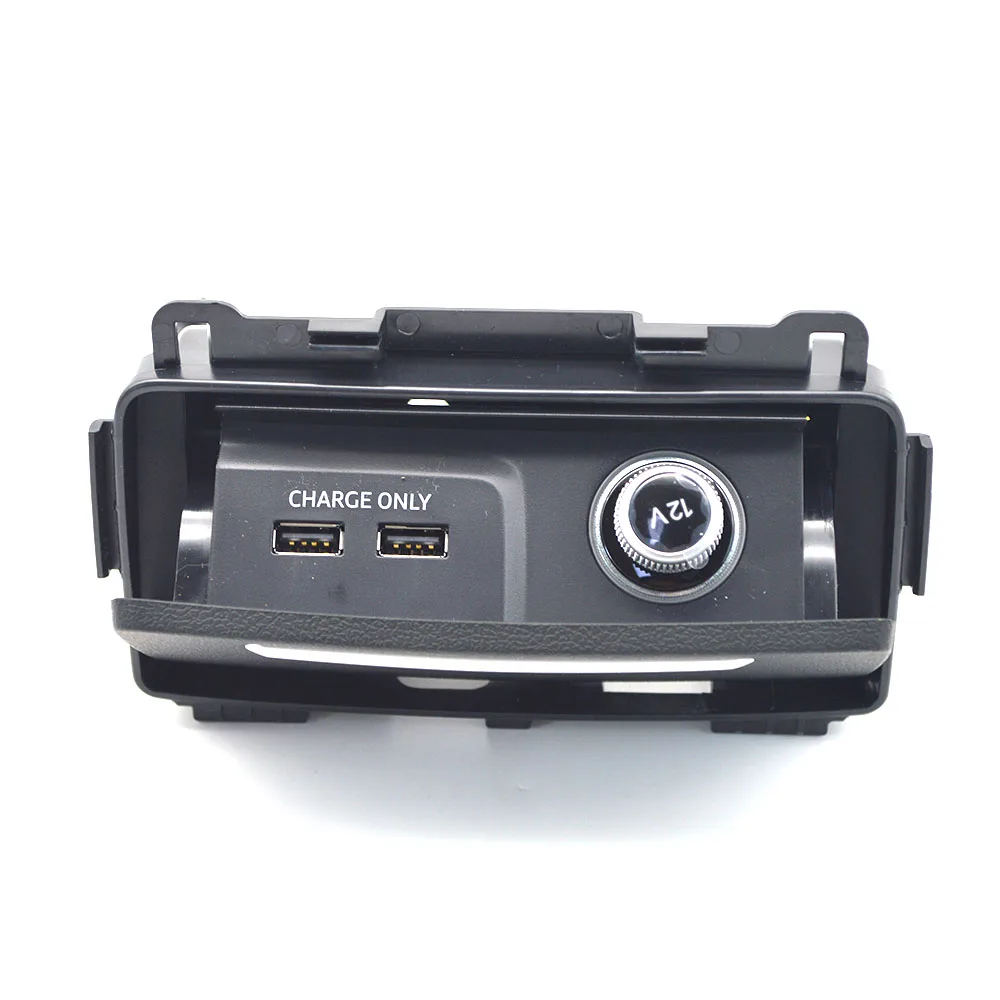 Автомобильный прикуриватель Audi A4 B9 8WD 857 952 A B