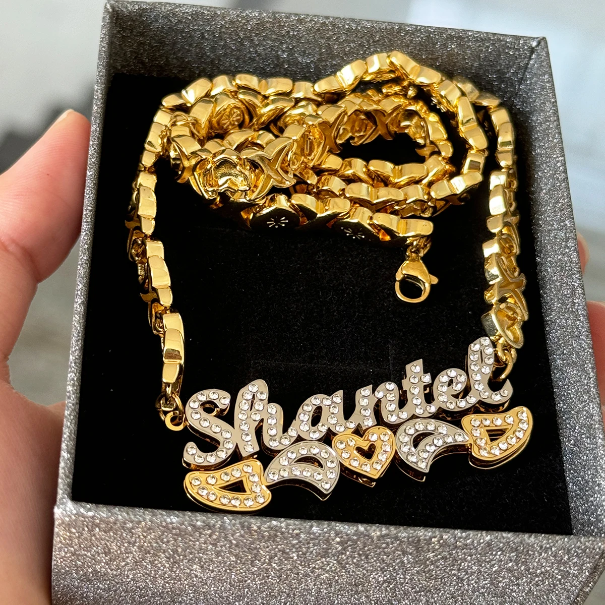 Ожерелье с именем на заказ цепочка XOXO кулон из нержавеющей стали 3D двухцветное