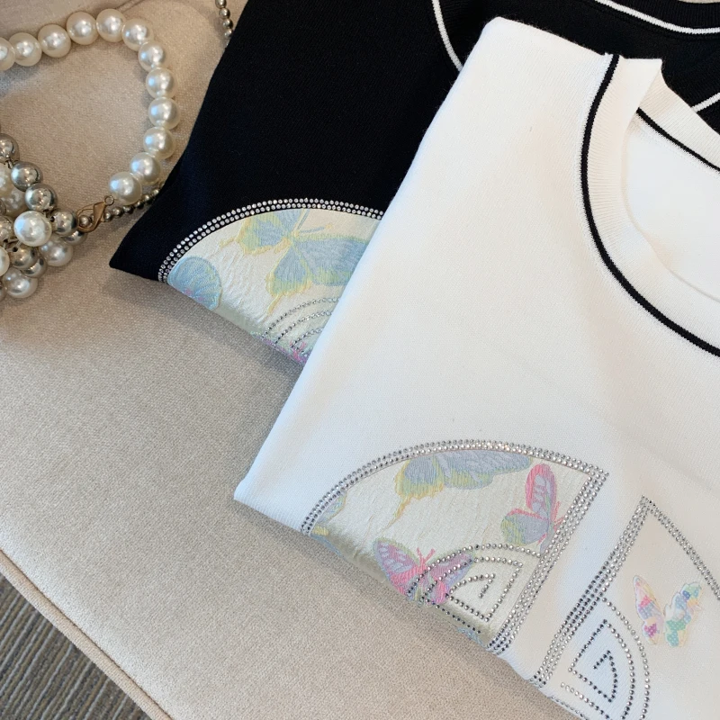 Женская футболка с коротким рукавом в полоску свободного покроя