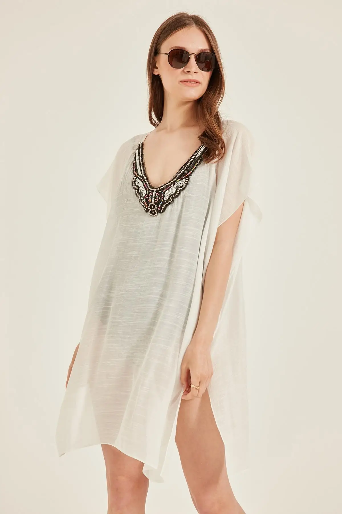 

Парео женское с блестками и бисером, белый купальный костюм-накидка, пикантная туника, пляжная одежда, свободное мини-платье для пляжа, бики...