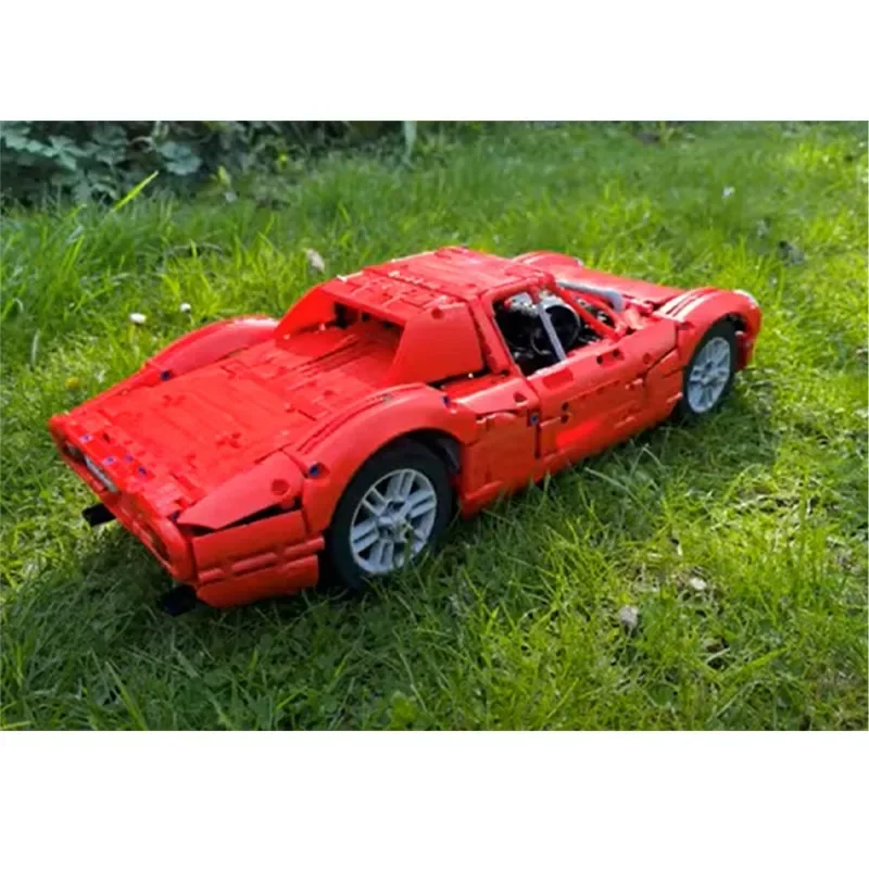 Фото Новый гоночный автомобиль 250LM 42143, совместимый с MOC- 146842   Спортивный автомобиль, 2067 шт., собранный строительный блок, игрушечная модель, сделай сам, детский подарок, подарок №5