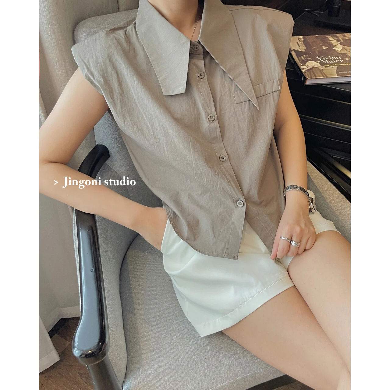 

Woman 2023 Clothing Tops Shirt Blouses Fashion Vintage Summer Korea Stylish Elegant Youth New Y2k Crop Sleeveless Luxury General
