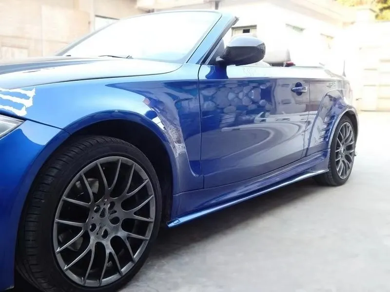 Фото Комплект обвеса из стекловолокна FRP для BMW 1 серии E82 E88 2008-2013 в стиле M1-RZS: передний бампер, боковые пороги, задний бампер №3