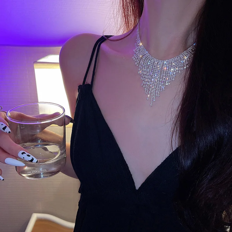 

Korean Fashion Design Tassel Necklace Palace Style Personality Trendy Necklace