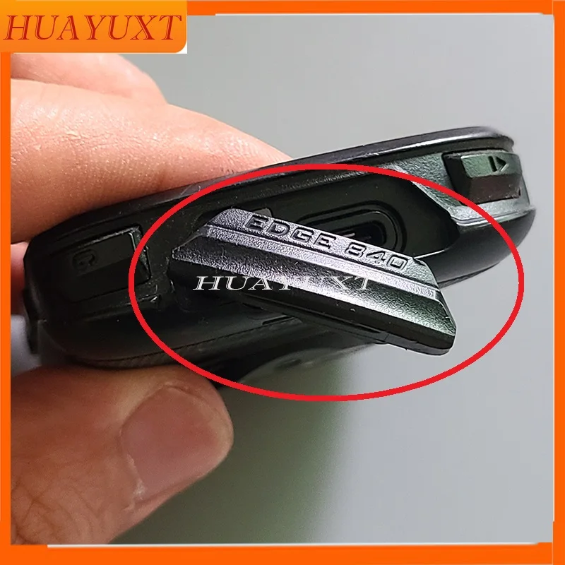 Фото Резиновая заглушка для Garmin Edge 540 Edge 840 USB, оригинальная резиновая заглушка нижнего интерфейса с винтом, запасные части. №1