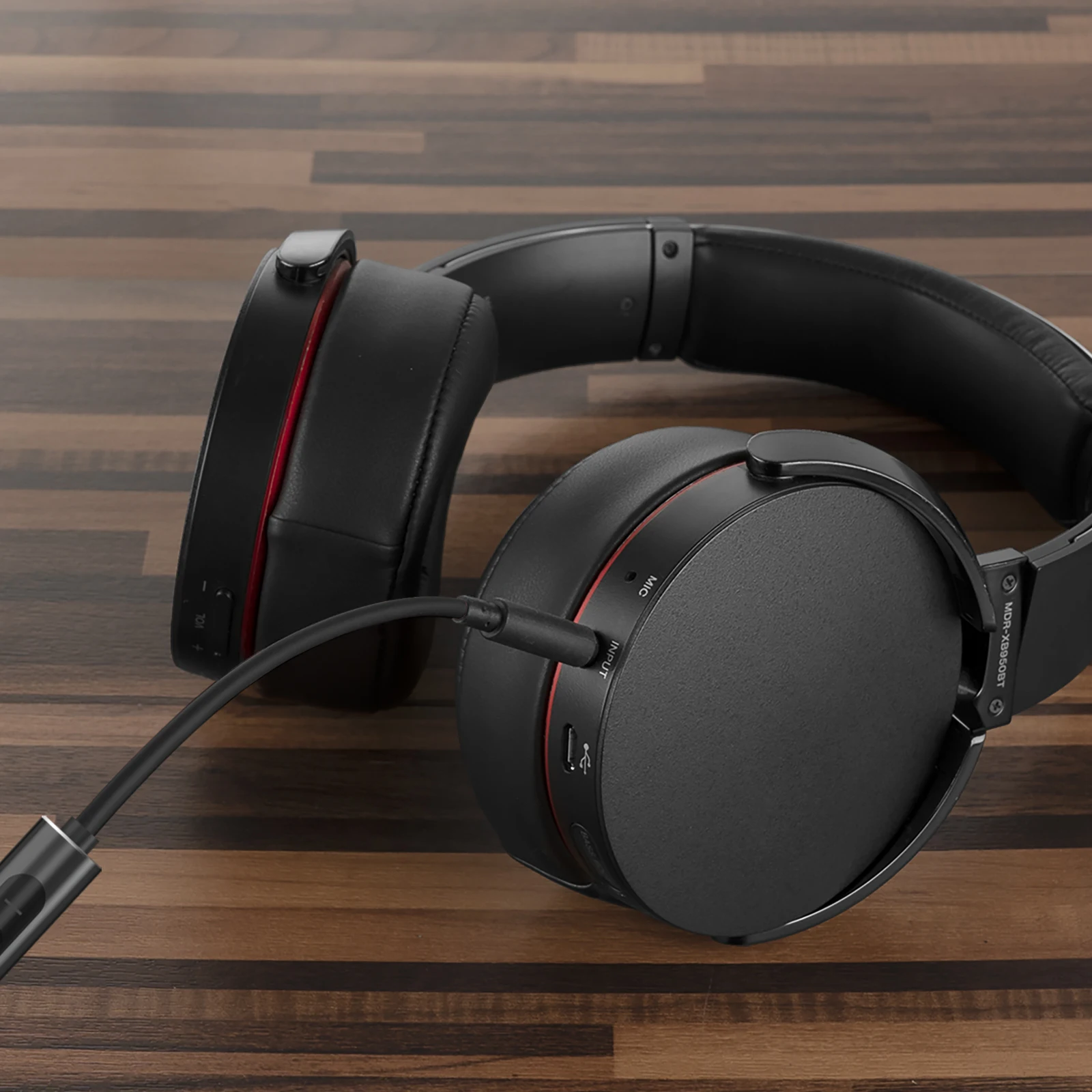 Запасной аудиокабель Geekria с микрофоном для наушников Sony WH-1000XM5, XM4, XM3 ULT WEAR, ULT900N, XB910N, 3.5 мм Aux. (art.: 3920c68a665e5) - 3920c68a665e5