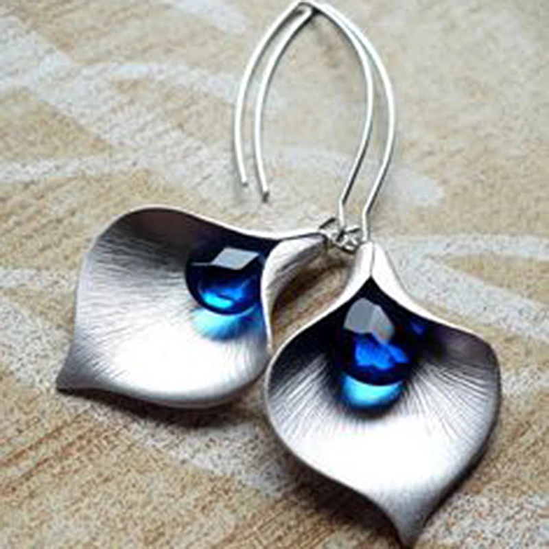 

Vintage Ethnic Style Long Earrings for Women Blue Color Stone Simple Silver Color Metal Leaves Jewelry Party Vacation Girl Gift