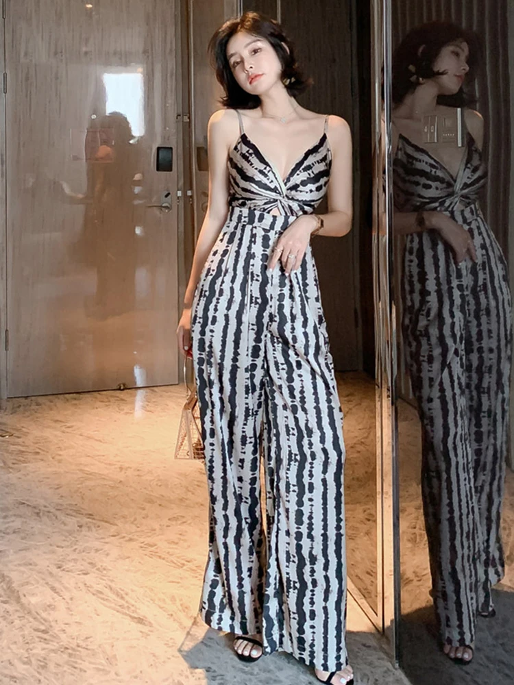 Комбинезон женский с V-образным вырезом модный пикантный комбинезон на бретелях