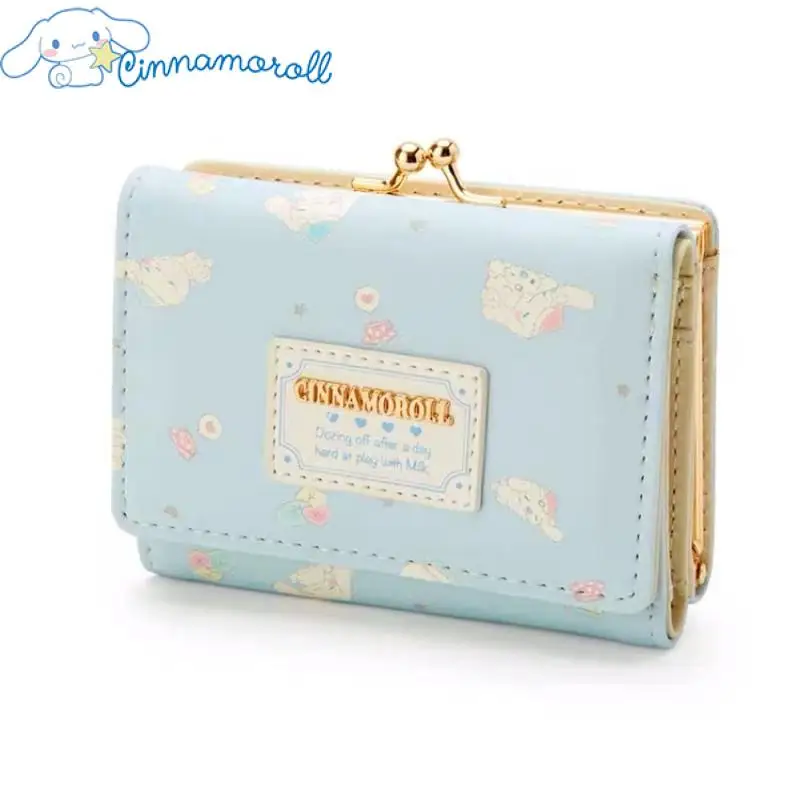 

Горизонтальный квадратный кошелек Sanrio Kawaii Cinnamoroll с магнитной пряжкой с буквенным украшением модный трехмерный короткий кошелек