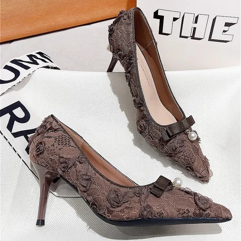 Женская обувь на высоком каблуке с жемчужным бантом элегантные туфли острым
