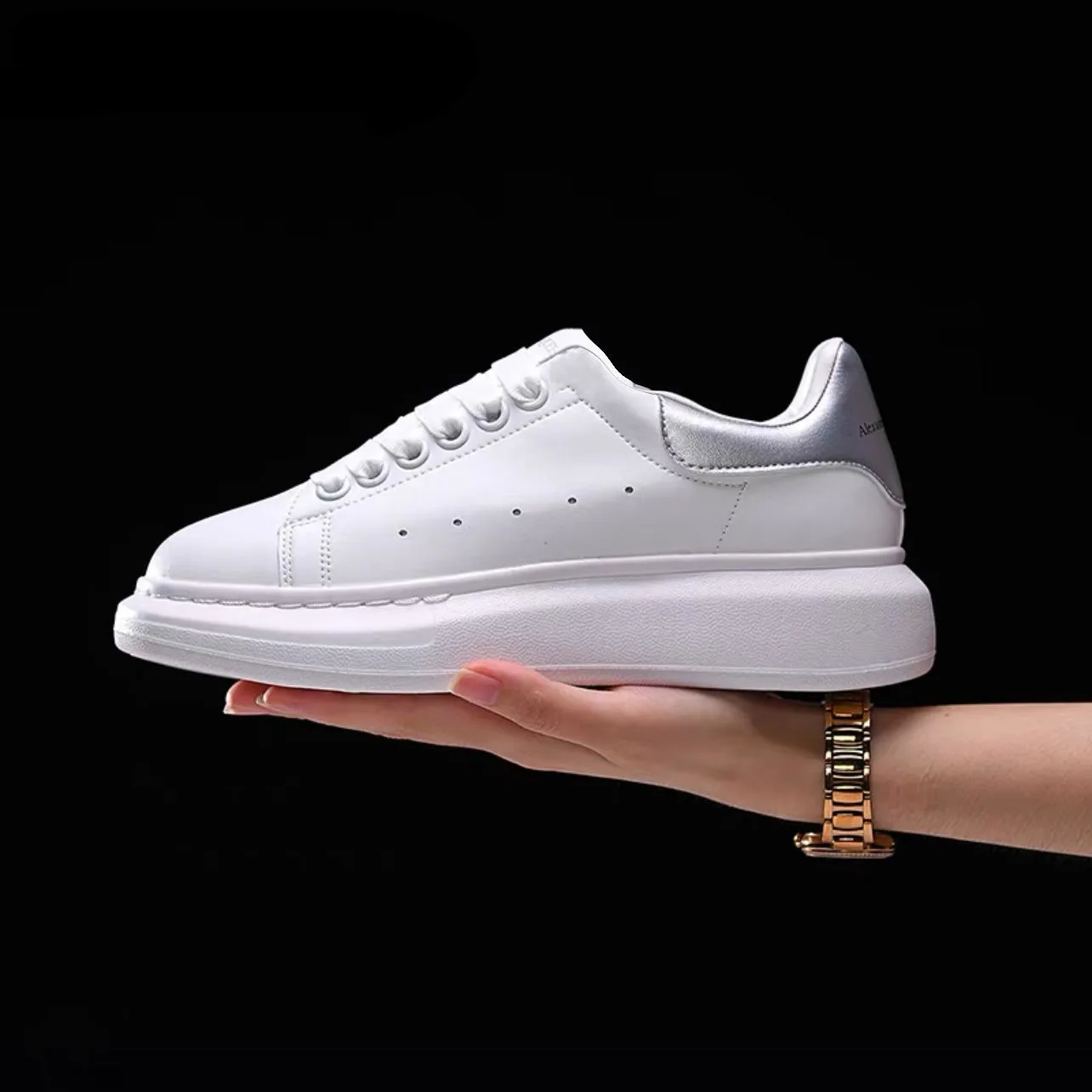Luxury Sneakers Shoes Men Women Sneakers Autumn PU Leather Casual Shoes Fashionable Heightening Small White Shoes Running Shoes