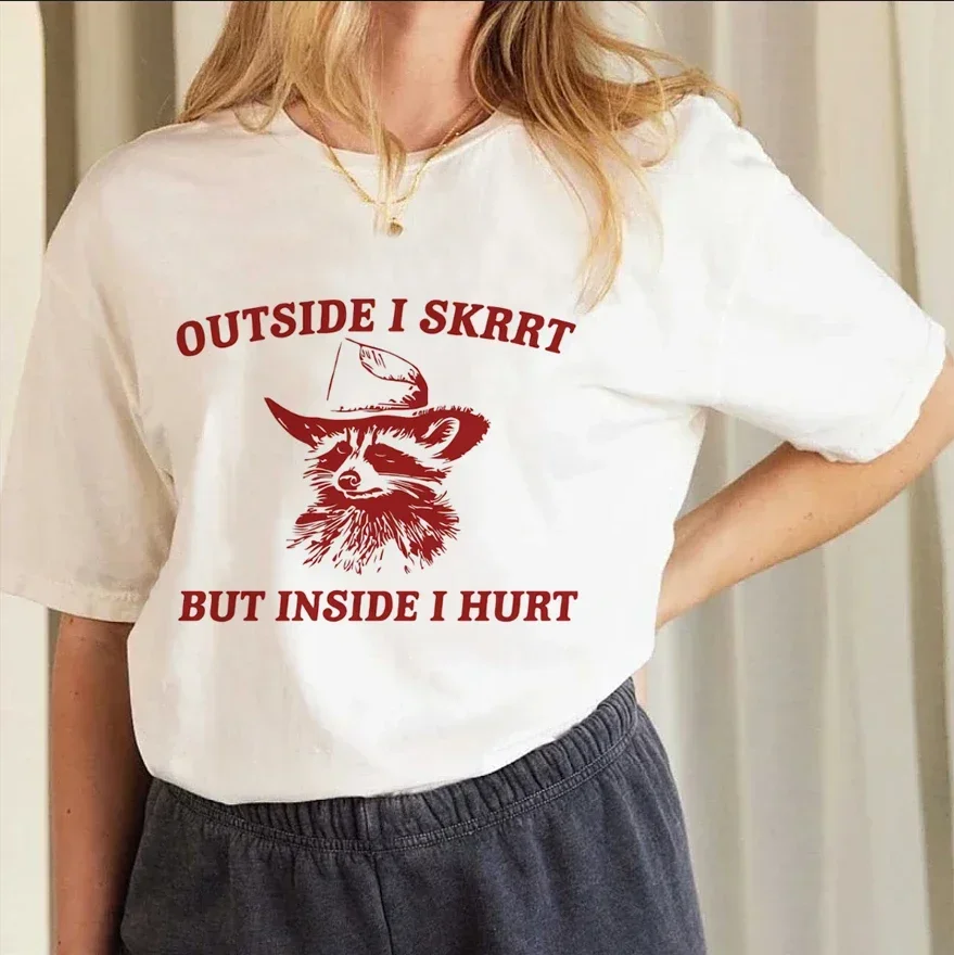 Футболка с коротким рукавом и принтом енота модная Стильная Милая женская