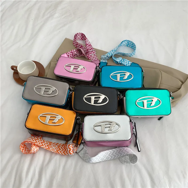 Versatile Fashion Women Crossbody Shouler Bags Womens Designer Luxury Messenger Bags Casual Wide Strap Handbags Sac A Main Femme