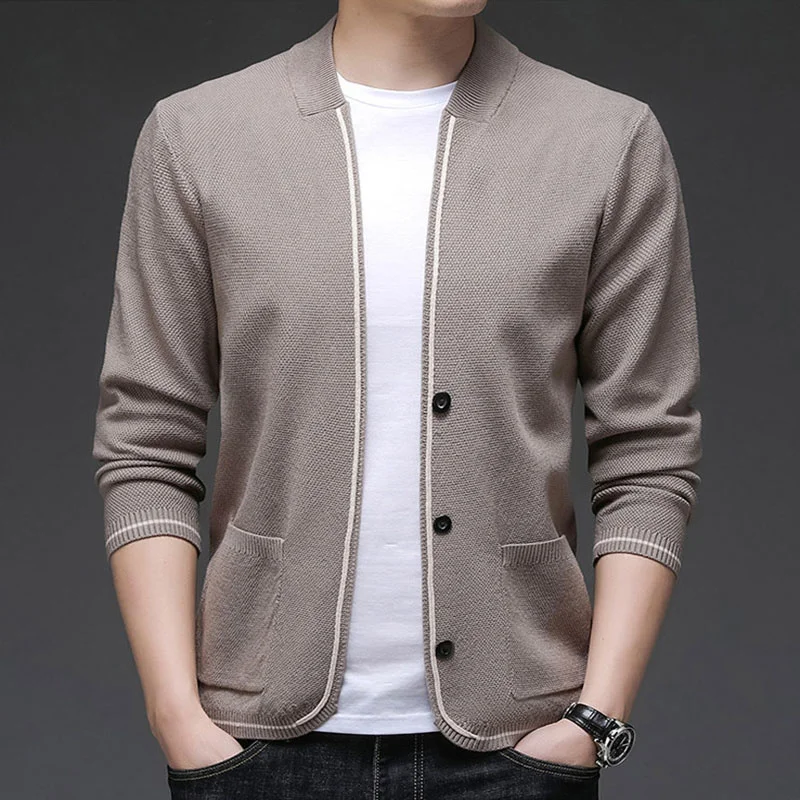 

New Men's Cardigan Sweater British Style V-Neck Knitwear Autumn Loose Men Sweatercoat Casual Knitted Sweater