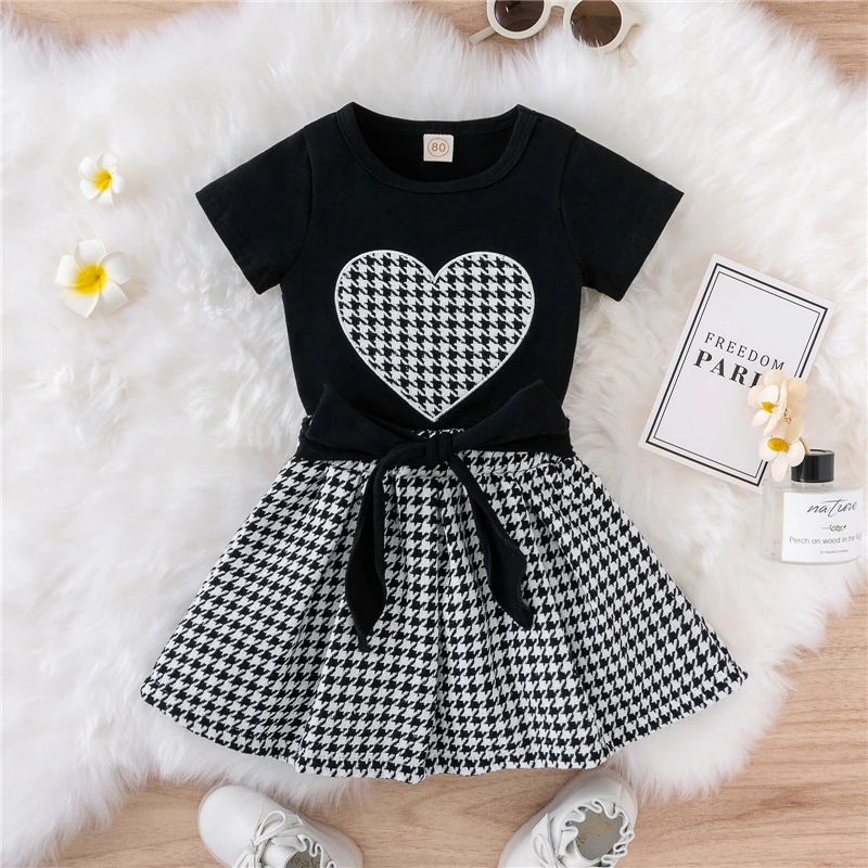 

1-5 Years Baby Girl Clothing Sets Summer Fashion Plaid Love Short Sleeve Top + Skirt Suit 2022 New Kids Clothes Girls Outfits