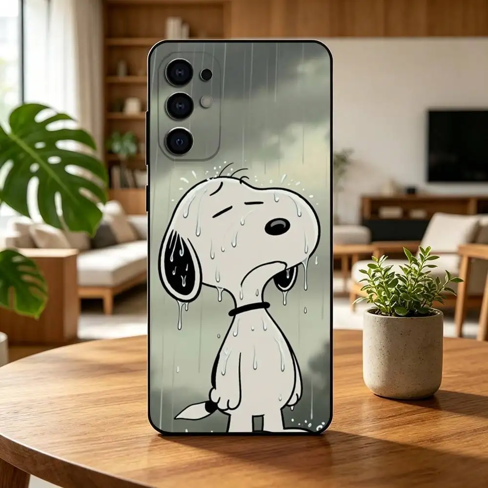 Фото Чехол для телефона с мультяшным принтом Snoopy, черный, силиконовый, мягкий, для Samsung S25, S24, S21, S22, S23, S30, Ultra, S20, Plus, FE, Lite №2