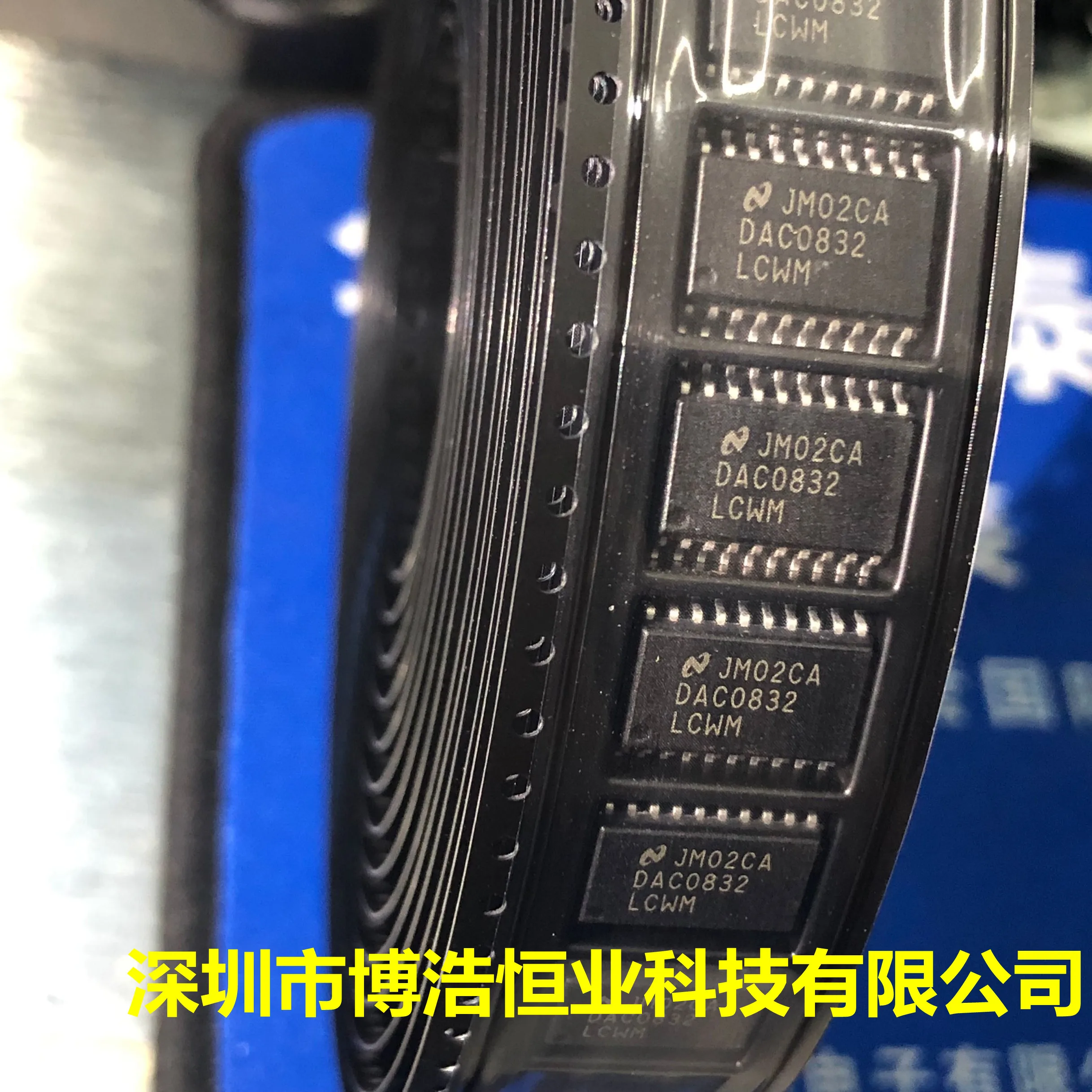 

Новый чипсет DAC0832LCWM SOP20 8 D/A IC, оригинальный 10 шт.