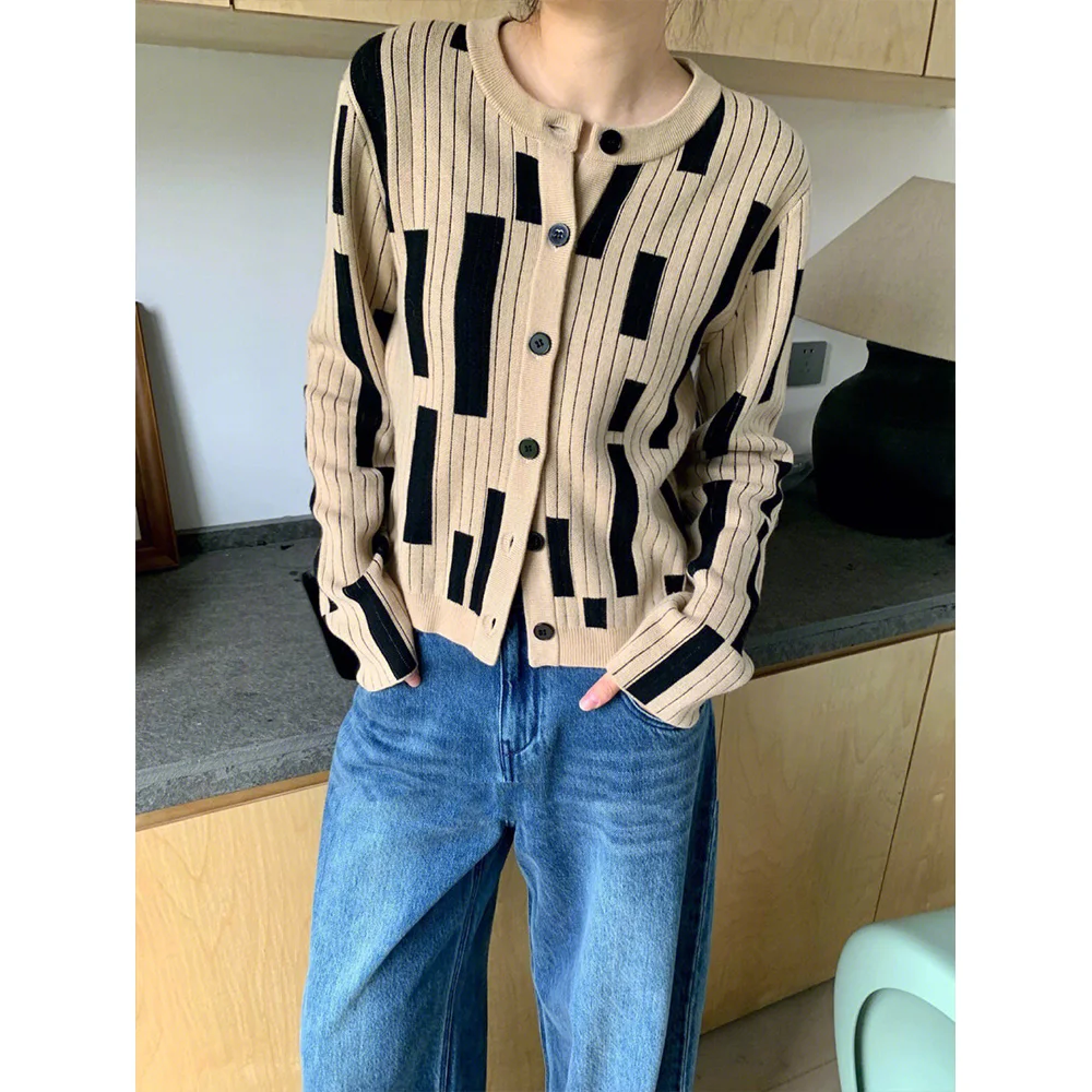 

Женский жаккардовый кардиган, простой вязаный жаккардовый кардиган в черную полоску верблюжьей расцветки, Осень-зима 2023