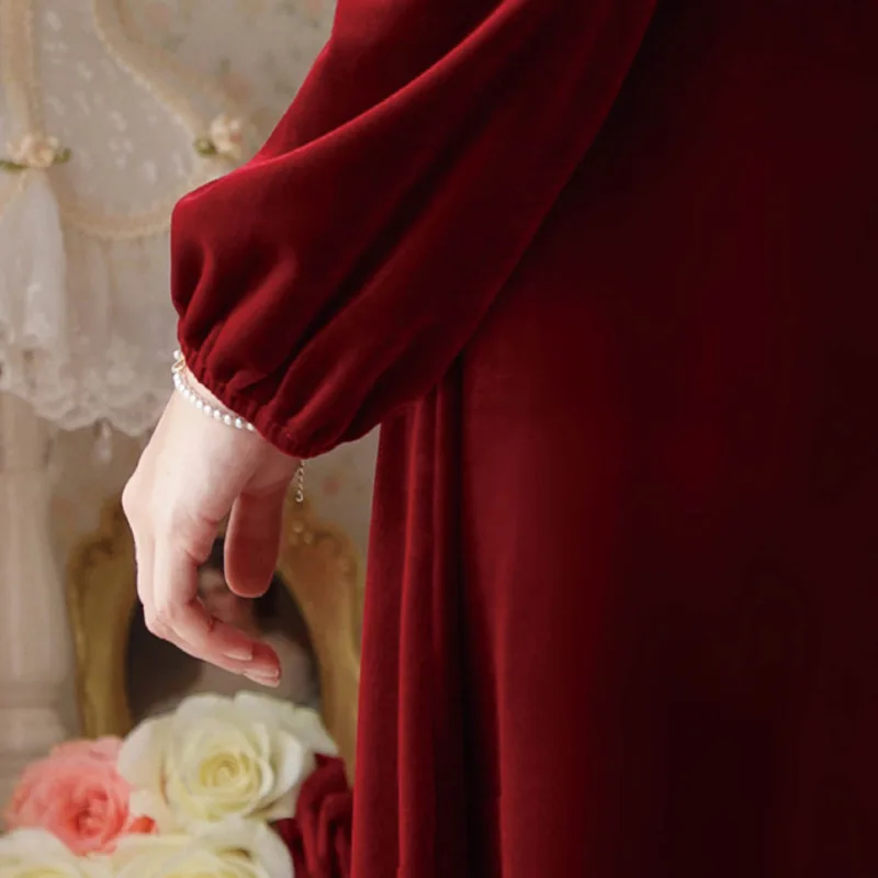 Winter Nightgown Women Velvet Fleece Sleepshirt Long-Sleeve Solid Retro Vintage Nightdress Sleep Dressing Gown Long Home Clothes