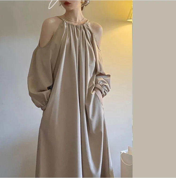 

Корейское шикарное свободное платье цвета хаки в японском стиле с длинными рукавами-фонариками и открытыми плечами, однотонное миди-платье с карманами