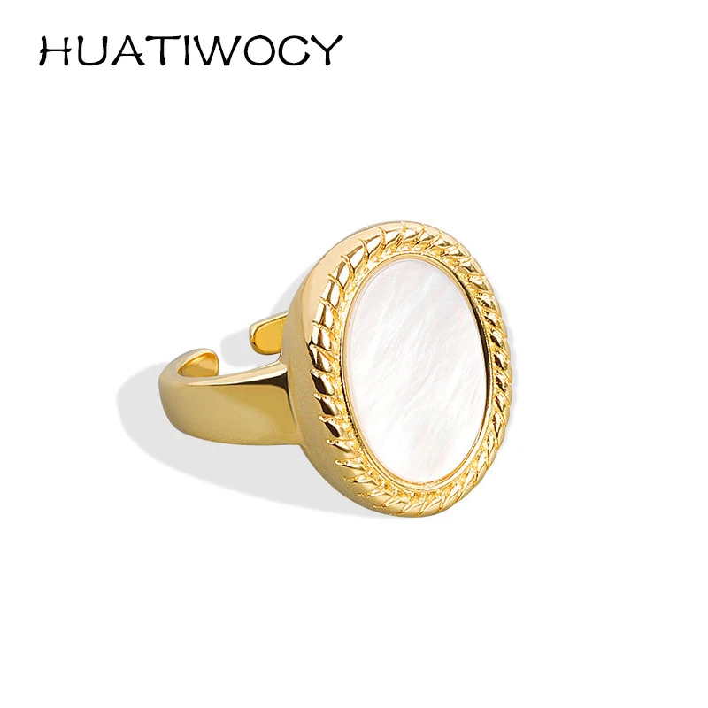 

Женское кольцо овальной формы, серебро 925 пробы