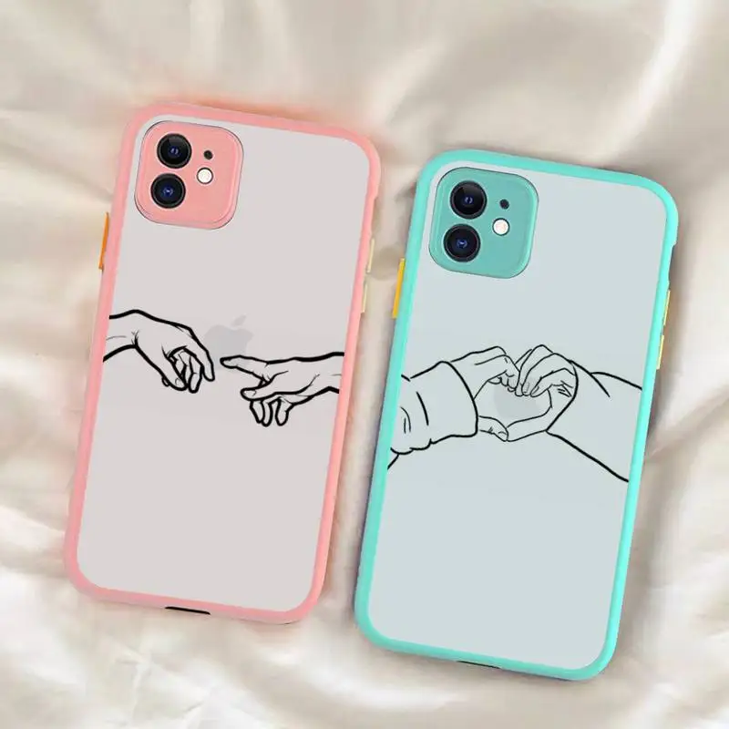 

MaiYaCa Lover Hand Line Simple Phone Case for iPhone X XR XS 7 8 Plus 11 12 13 pro MAX 13mini Translucent Matte Shockproof Case