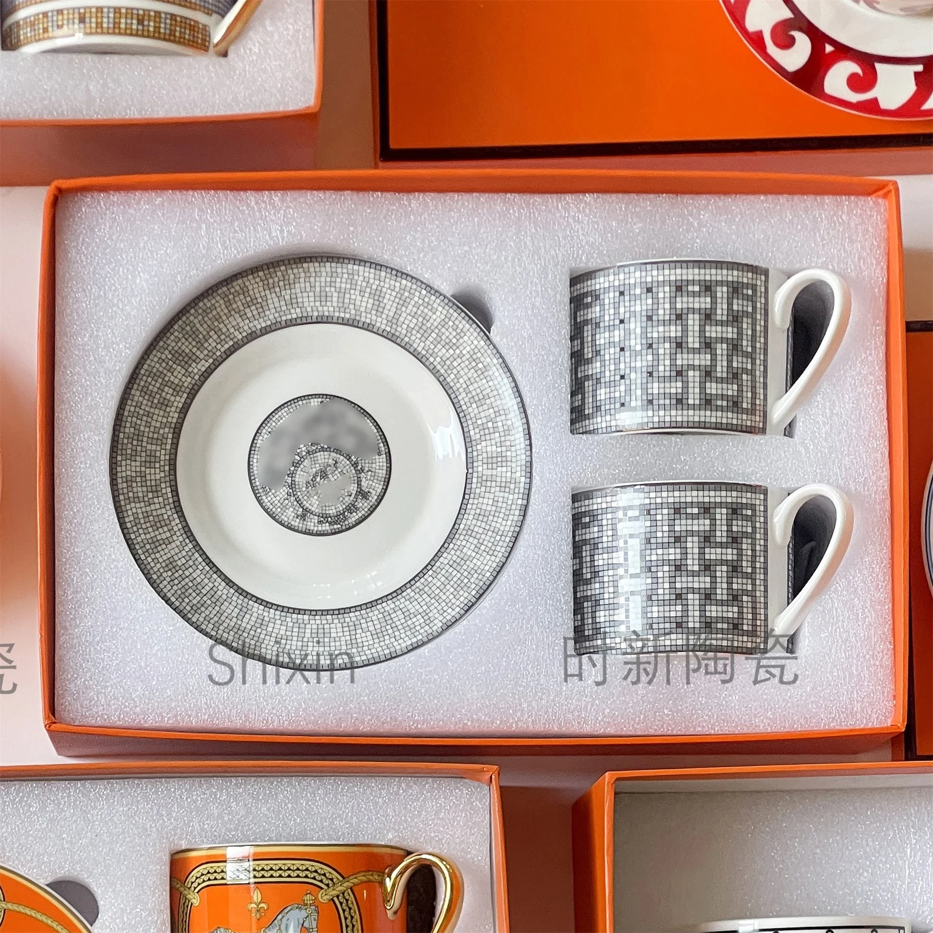 Европейская костяная фарфоровая кофейная чашка и блюдце подарочная коробка