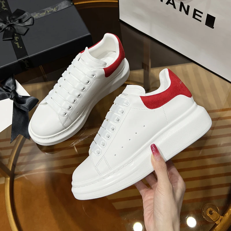 2023 Spring Autumn Classic Leisure Sports Sneakers Shoes Leather Thick Bottom Flat  Lace-up Women's Inner Heigh tening Platform