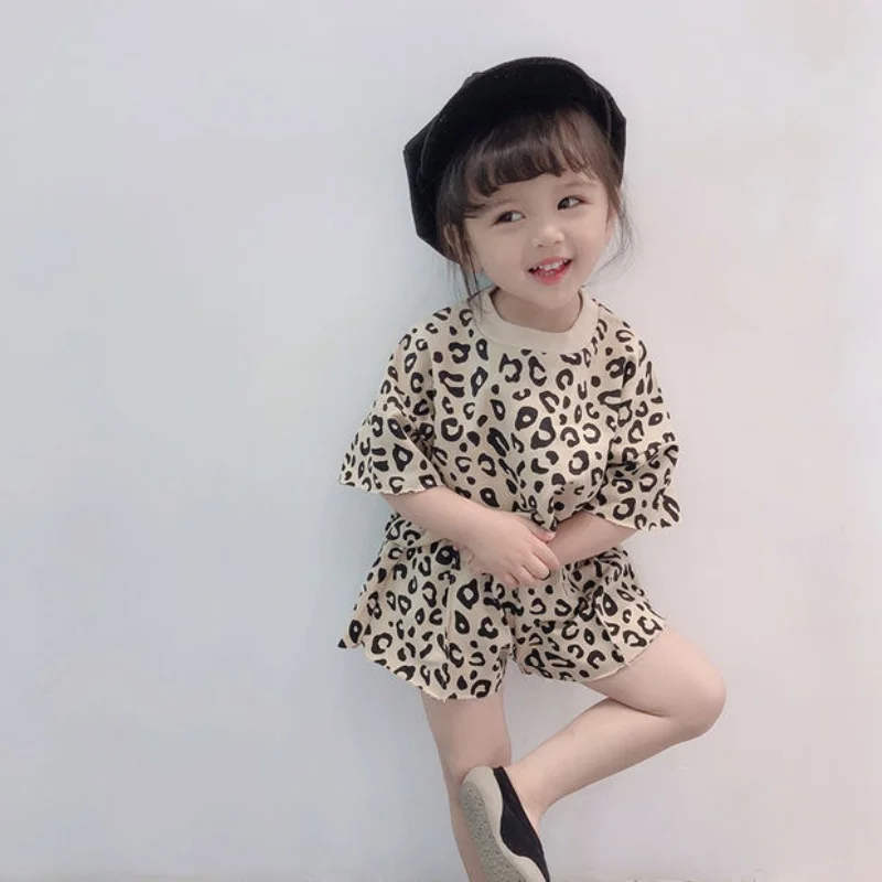

Girls summer suit new children's short-sleeved shorts casual clothes baby leopard print two-piece set