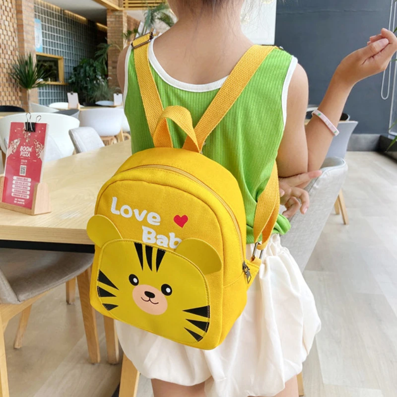 Boys Girls Mini Cartoon Canvas Backpack Children Cute Little Tiger Unicorn 1-5-year-old Baby Small Backpack In Kindergarten