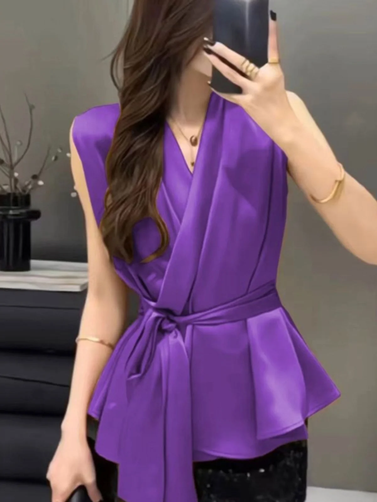 Korean Sle High Sense V-neck Lace-up Shirts Women Sleeveless Summer New Slim fit Slimming Temperament Top Outer Wear Shirt