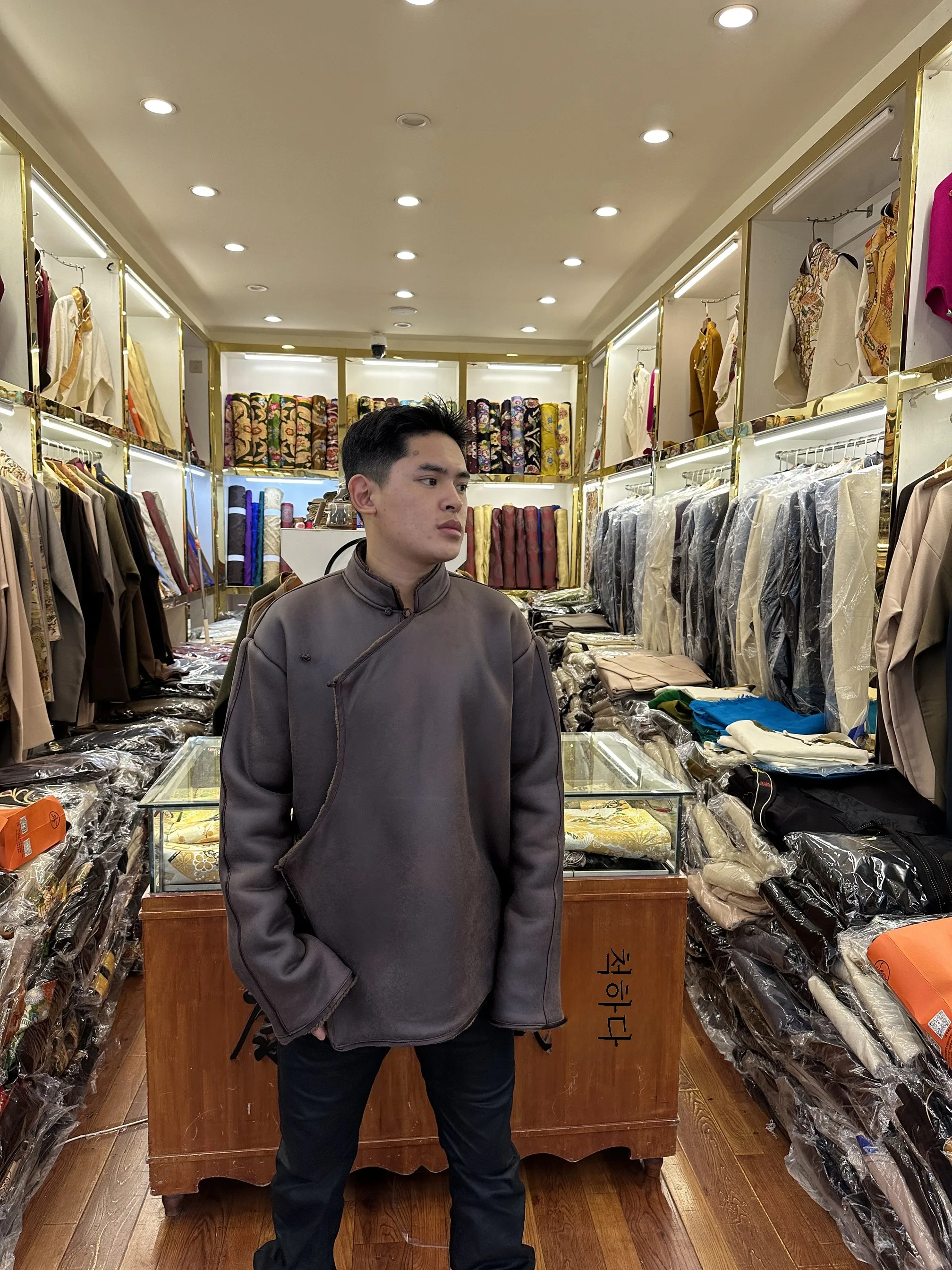 Кожаное пальто Верхняя одежда Мужская тибетская на осень и зиму Мех