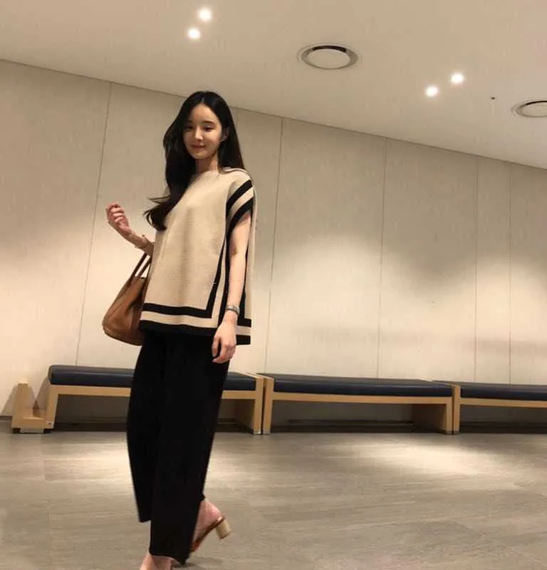 Летний женский спортивный костюм из вискозы вязаный лоскутный топ с круглым