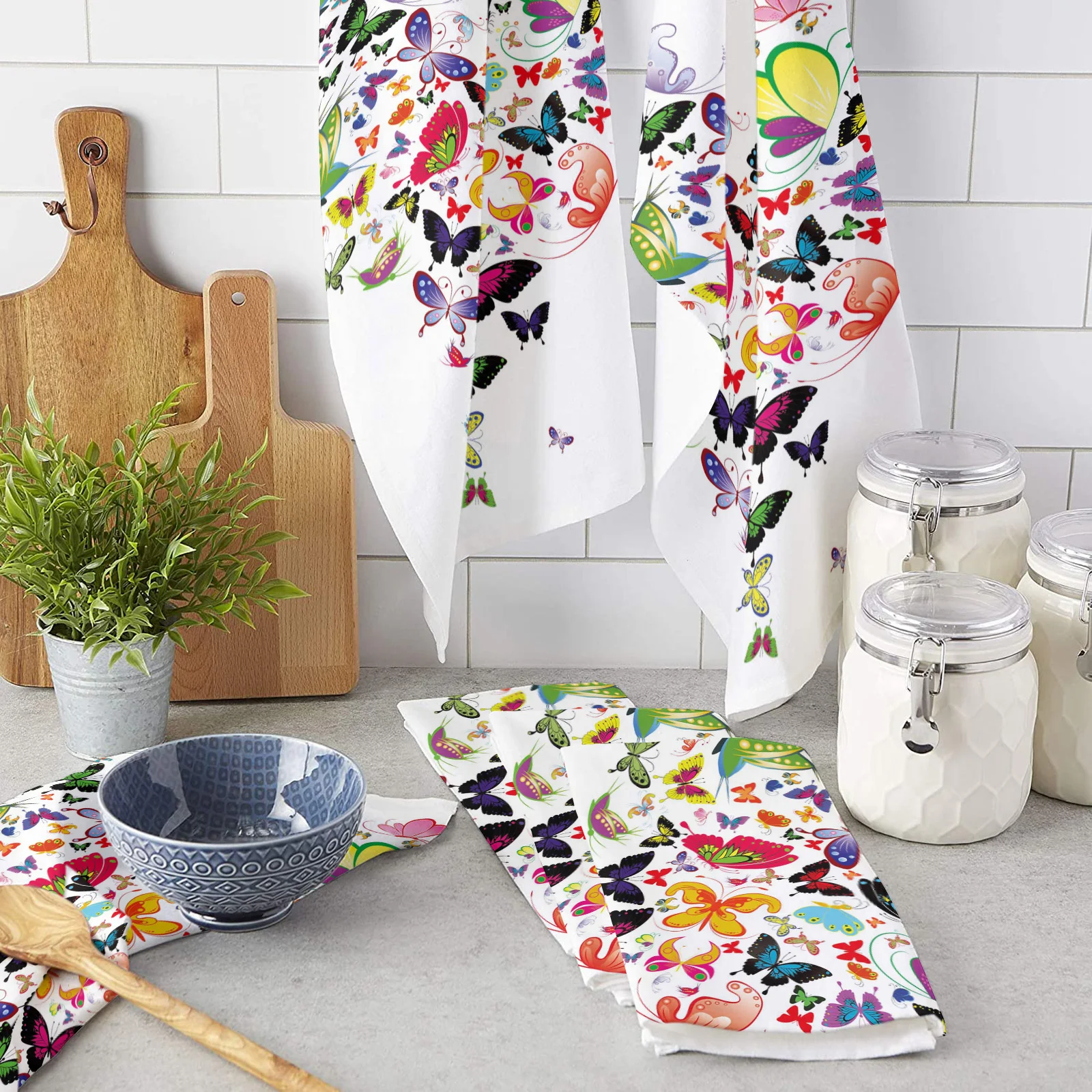 

Цветное полотенце из микрофибры в форме сердца с бабочкой