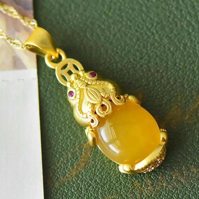 

Natural Amber Pixiu Pendant Necklace Women Fine Jewelry Accessories Genuine Baltic Ambers Feng Shui Pixiu Lucky Charms Amulets