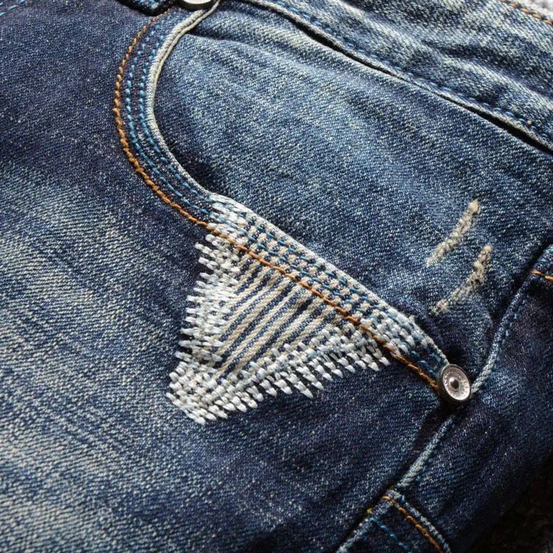 Italian Vintage Fashion Men Jeans Retro Black Blue Stretch Slim Ripped Jeans Men Embroidery Patch Designer Casual Pants Hombre