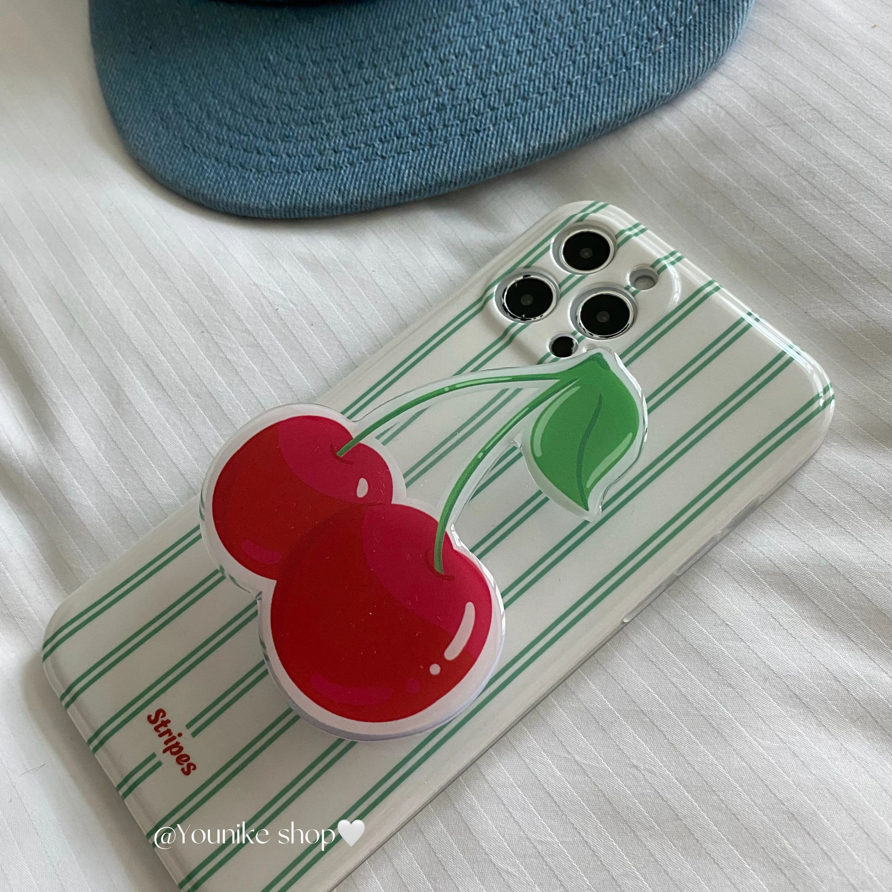 

Korean Ins Sweet Girl Cherry Bracket Iphone13/12/11Promax/Xr/8Plus/Phone Case Phone Cases for iPhone 11