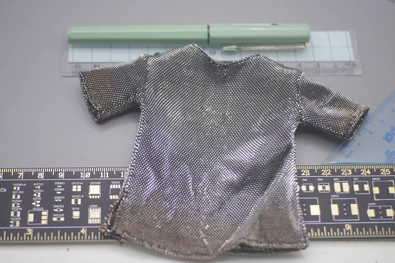 

COOMODEL NS002 1/6 Male Soldier Chainmail Cotton Armor Model Accessories Fit 12'' Action Figure Body In Stock