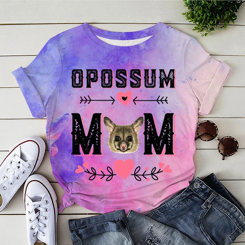 

Opossum Mama Tie-dye T-shirt Cute Cartoon Graphic T Shirts Y2K Aesthetic Kpop Tee Aniaml Korean Clothes for Women Y2k Grunge Top