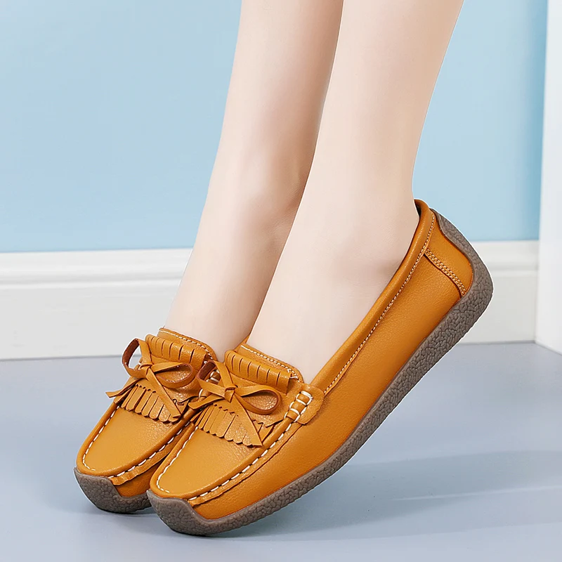 Brand New Women Flats Woman Genuine Leather Luxury Loafers  Moccasins Mother Shoes Slip-on Women's Casual Shoes Plus Size 35-44