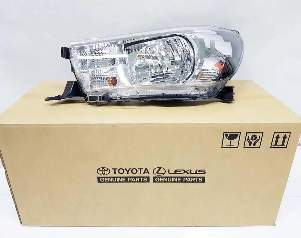 TOYOTA фара в сборе левая для HILUX REVO 2015 оригинальный номер детали Toyota (81150-0K681)