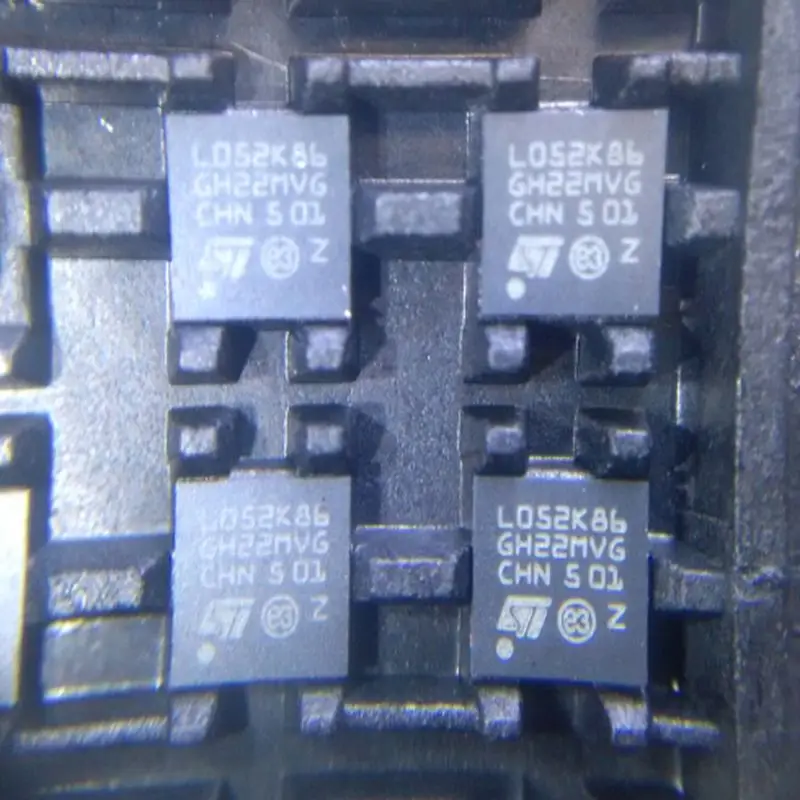 

2 шт., встроенные микросхемы DJT, в наличии