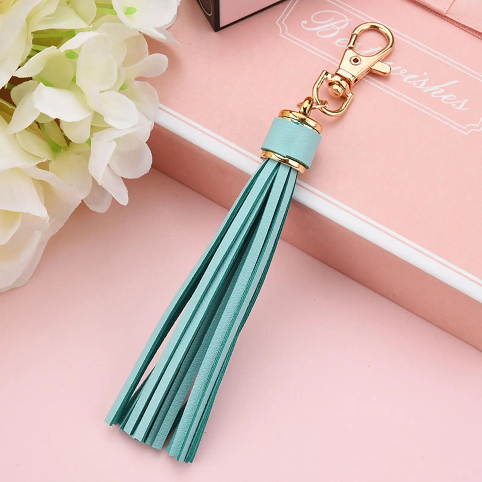 

10Pcs Women Leather Tassels Keychain for Hands Jewelry Making