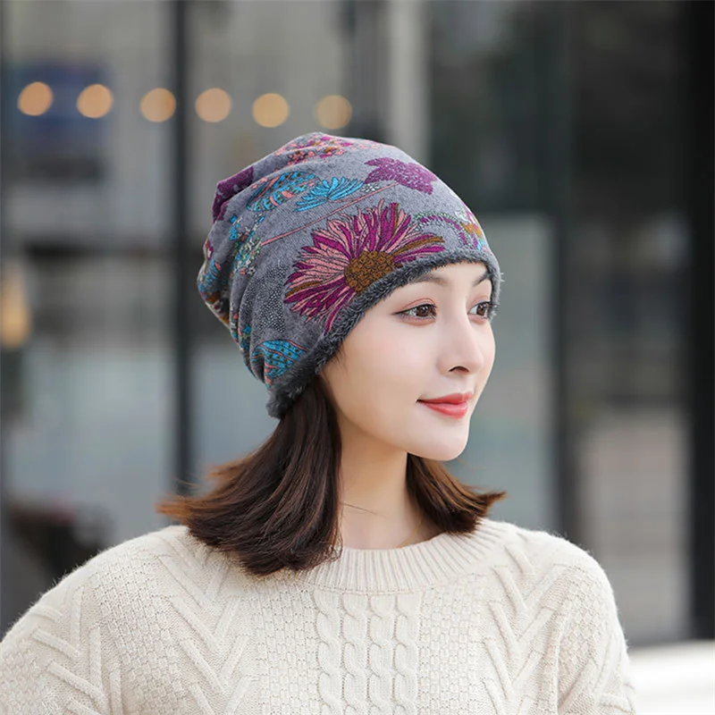 

2022 Winter Hat Women Beanie Cap Print Warm Red Fashion Caps Soft Bonnet