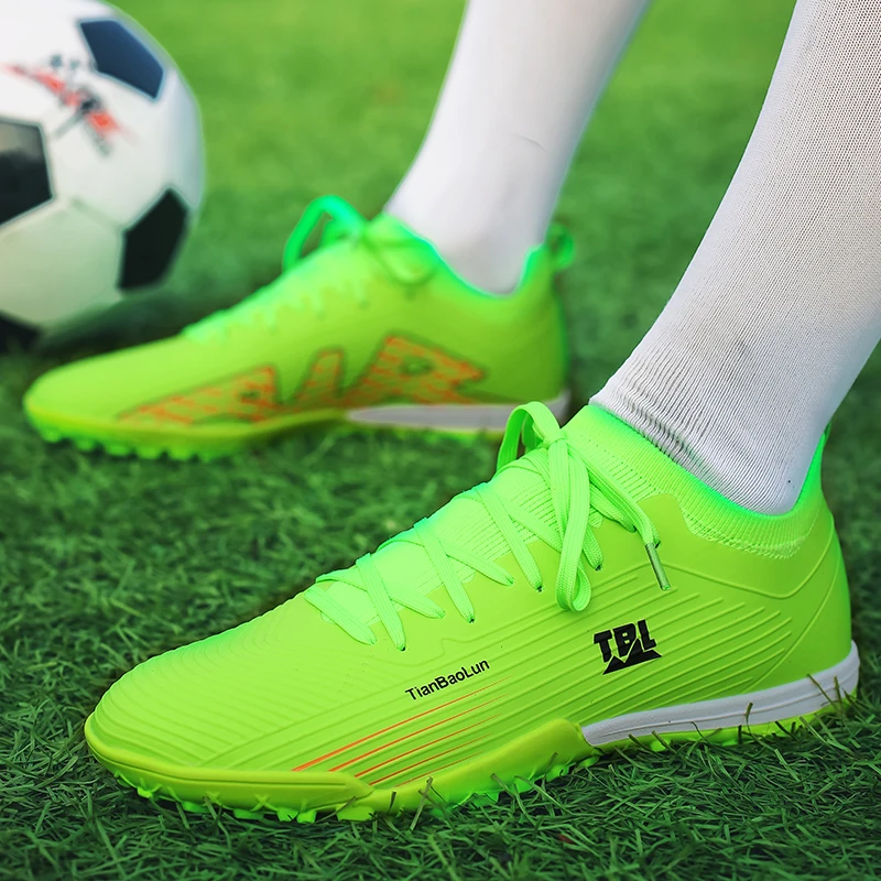 

High Quality Men's Soccer Shoes Wear-resistant Non-slip Turf Football Shoes Futsal TF Training Football Boots Chuteira Campo